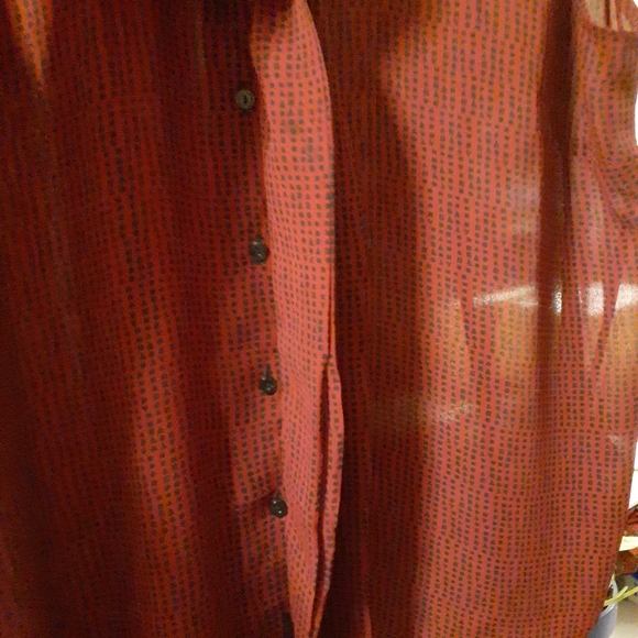 Top/Blouse - Picture 3 of 10